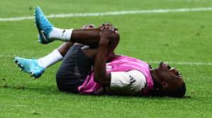 更多年轻的 更多年轻的