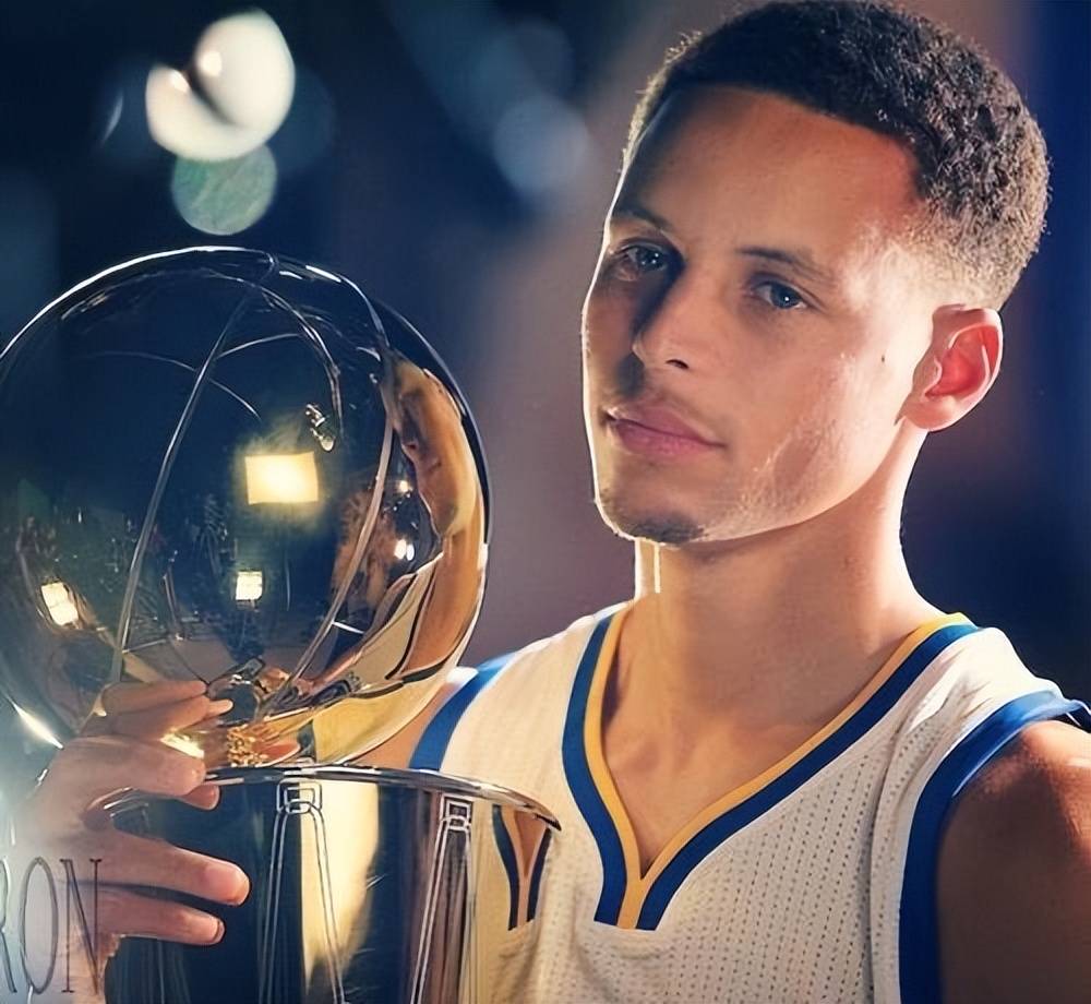 萨女足在欧 萨女足在欧